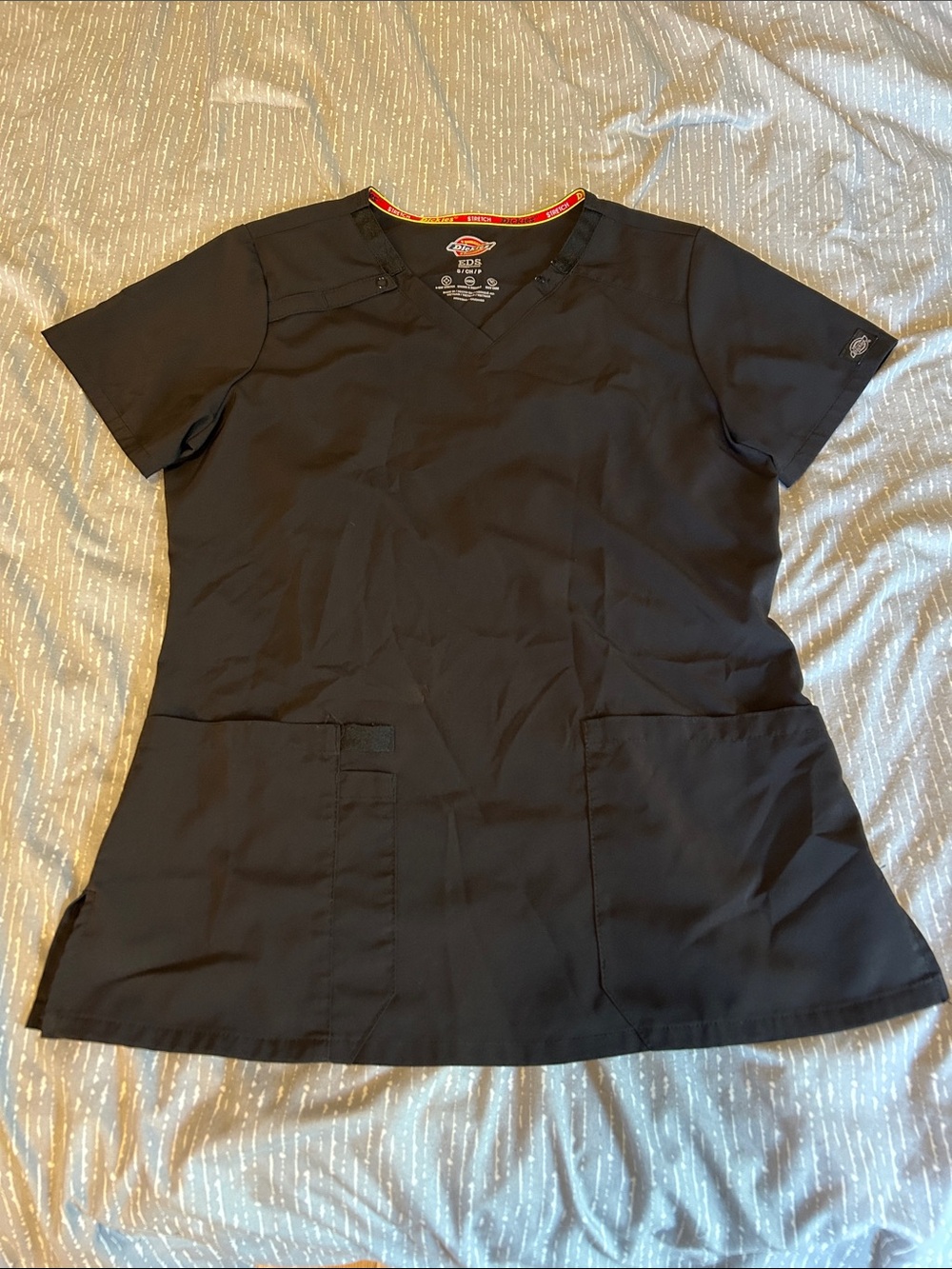 Dickies Black V-Neck Utility Scrub Top - Picture 1 of 3
